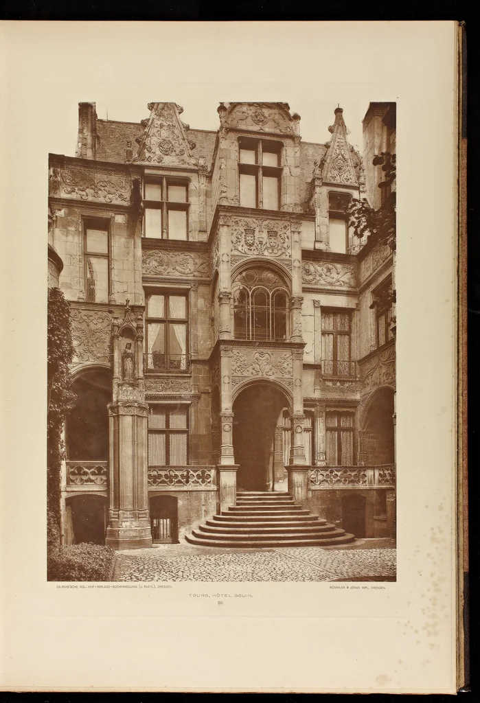An illustration from Die baukunst Frankreichs, 1896, leaf 120