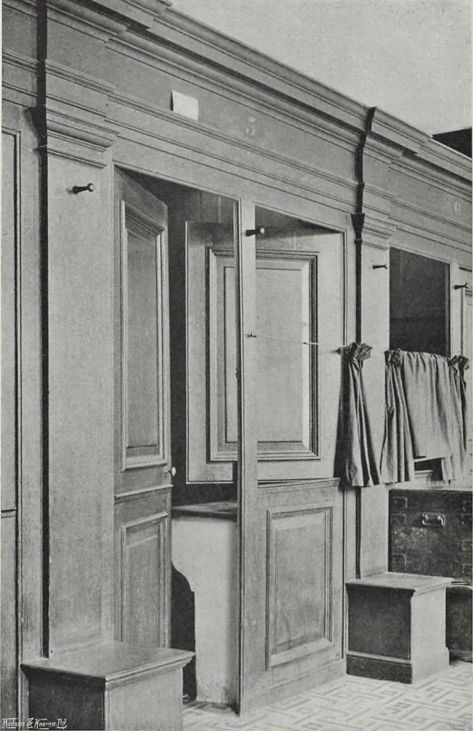 An illustration from Grinling Gibbons and the woodwork of his age (1648-1720), 1914, leaf 195