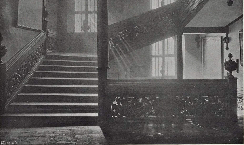 An illustration from Grinling Gibbons and the woodwork of his age (1648-1720), 1914, leaf 45