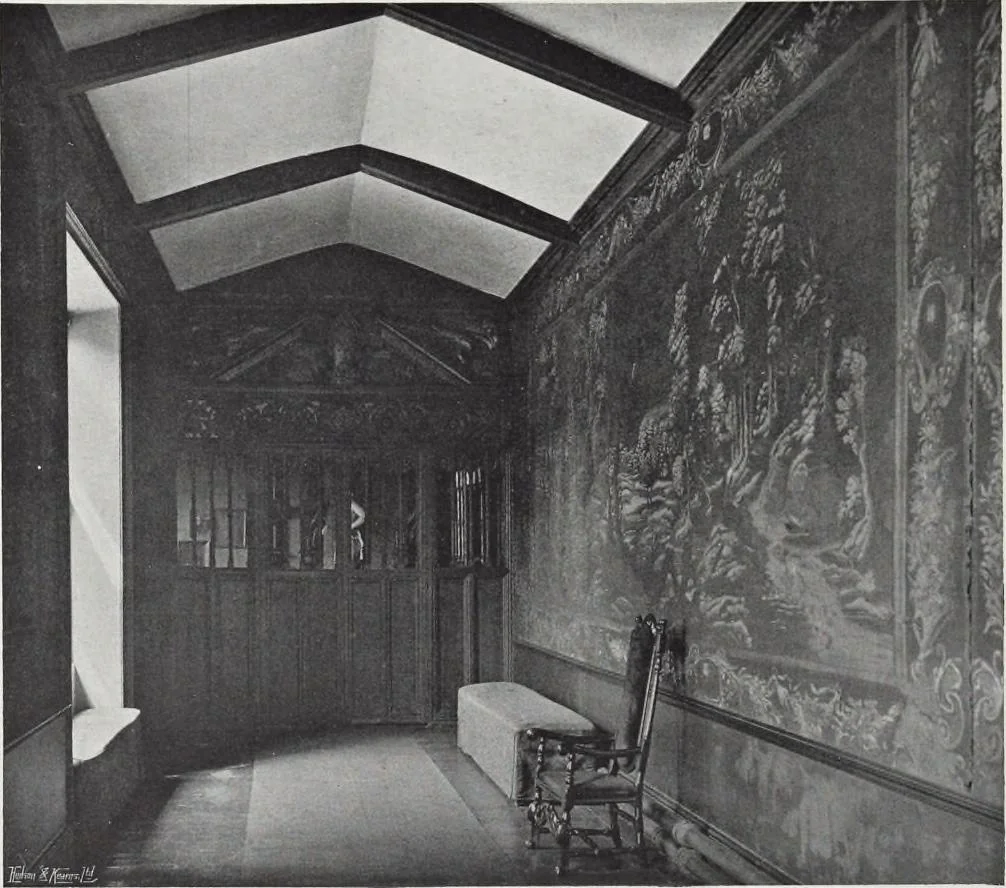 An illustration from Grinling Gibbons and the woodwork of his age (1648-1720), 1914, leaf 45