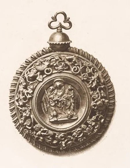 An illustration from Musée national du Louvre : donation de M. le Baron Adolphe de Rothschild, 1902, leaf 10