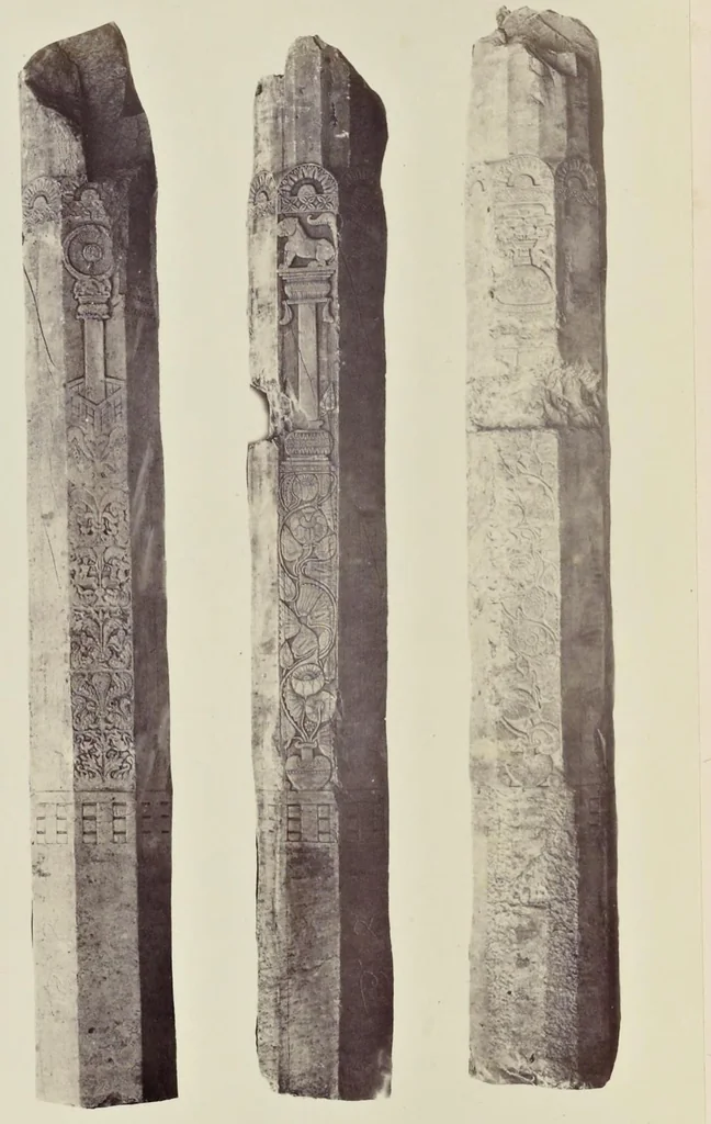 An illustration from Tree and serpent worship, or, Illustrations of mythology and art in India in the first and fourth centuries after Christ : from the sculptures of the Buddhist topes at Sanchi and Amravati, 1868, leaf 409