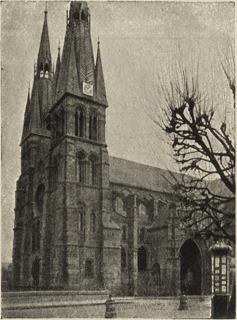 An illustration from Architectural photography : practical lessons and suggestions for amateurs, 1898, leaf 14