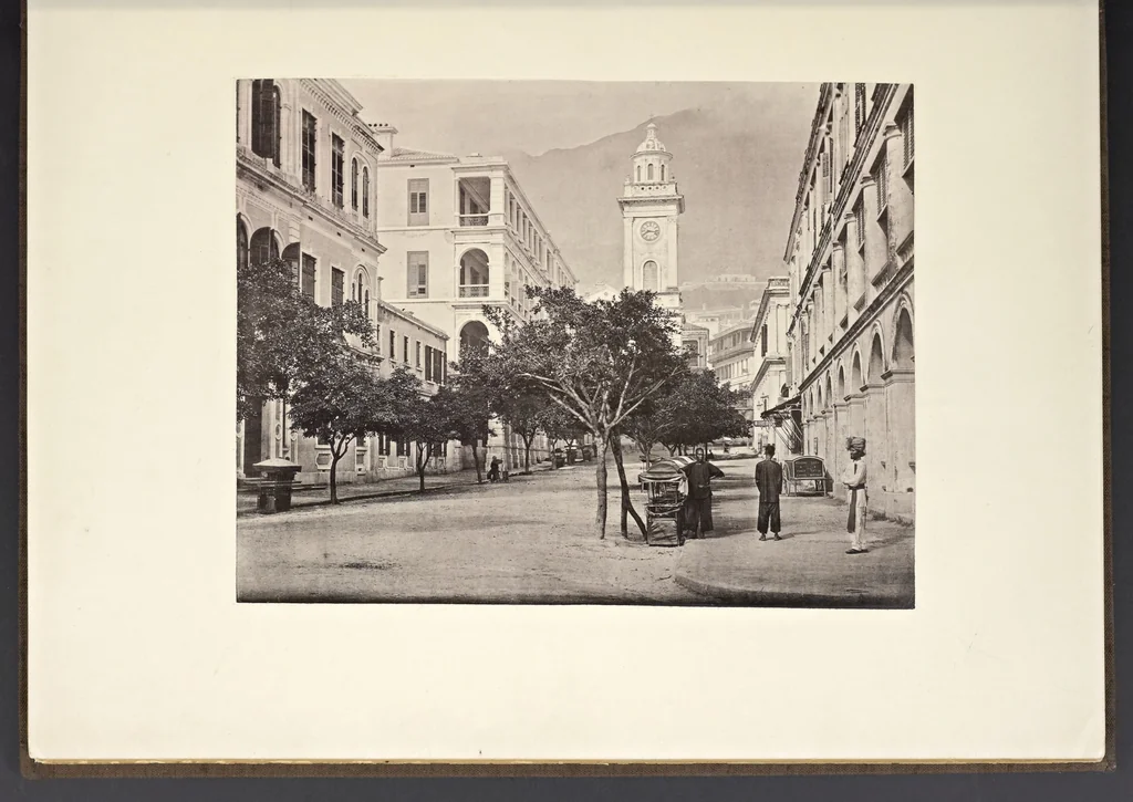 An illustration from Illustrations of China and its people : a series of two hundred photographs, with letterpress descriptive of the places and people represented., 1873, leaf 36