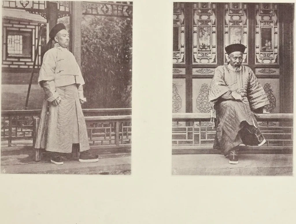 An illustration from Illustrations of China and its people : a series of two hundred photographs, with letterpress descriptive of the places and people represented., 1873, leaf 18