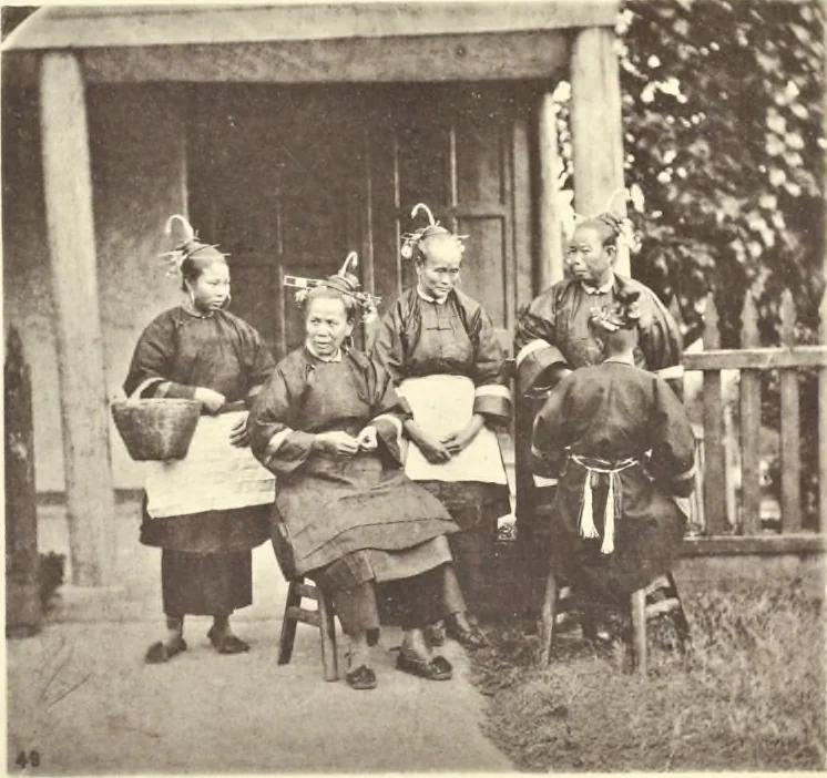 An illustration from Illustrations of China and its people : a series of two hundred photographs, with letterpress descriptive of the places and people represented., 1873, leaf 114
