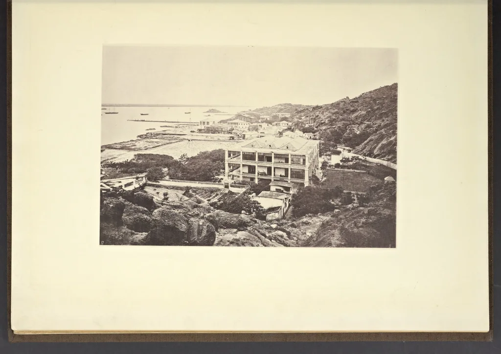 An illustration from Illustrations of China and its people : a series of two hundred photographs, with letterpress descriptive of the places and people represented., 1873, leaf 42