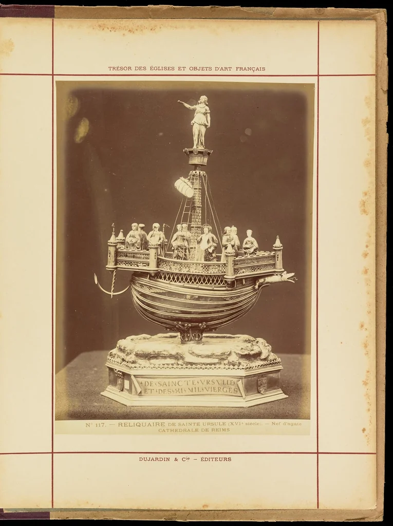 An illustration from Trésor des églises et objets d'art français appartenant aux musées exposés en 1889 au palais du Trocadéro, 1889, leaf 80