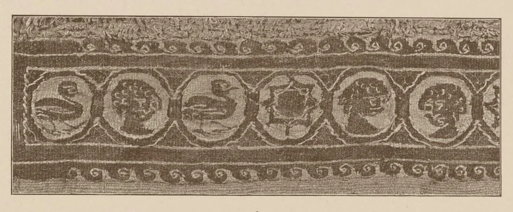 An illustration from Künstlerische entwicklung der weberei und stickerei innerhalb des europäischen kulturkreises von der spätantiken zeit bis zum beginne des XIX. jahrhundertes : mit ausschluss der volkskunst, 1904, leaf 32