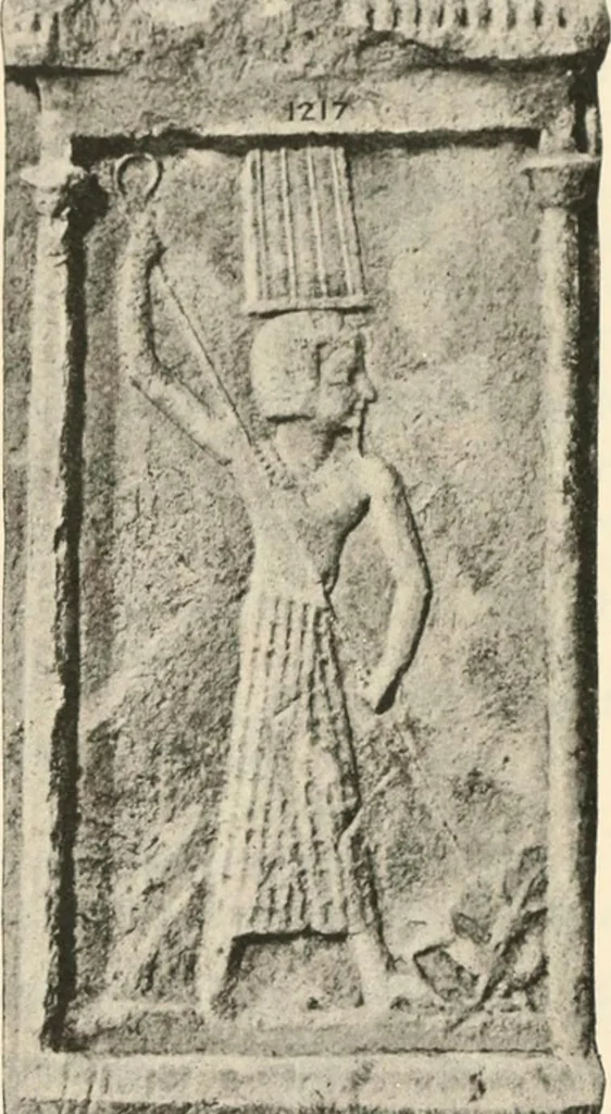 An illustration from A guide to the Egyptian galleries : (sculpture), 1909, leaf 349