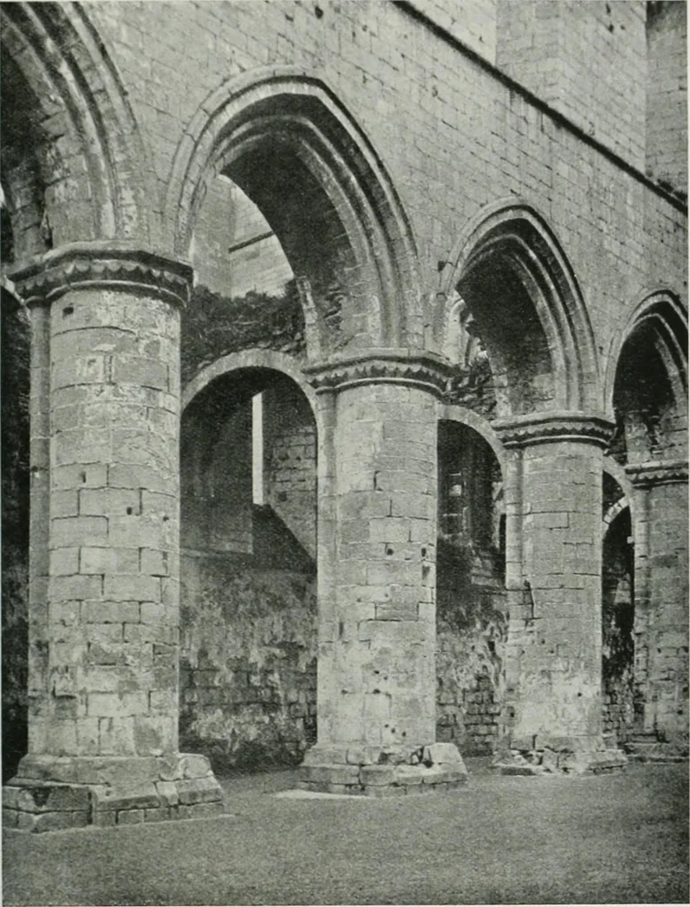 An illustration from A guide to English Gothic architecture, illustrated by numerous drawings and photographs, 1922, leaf 107