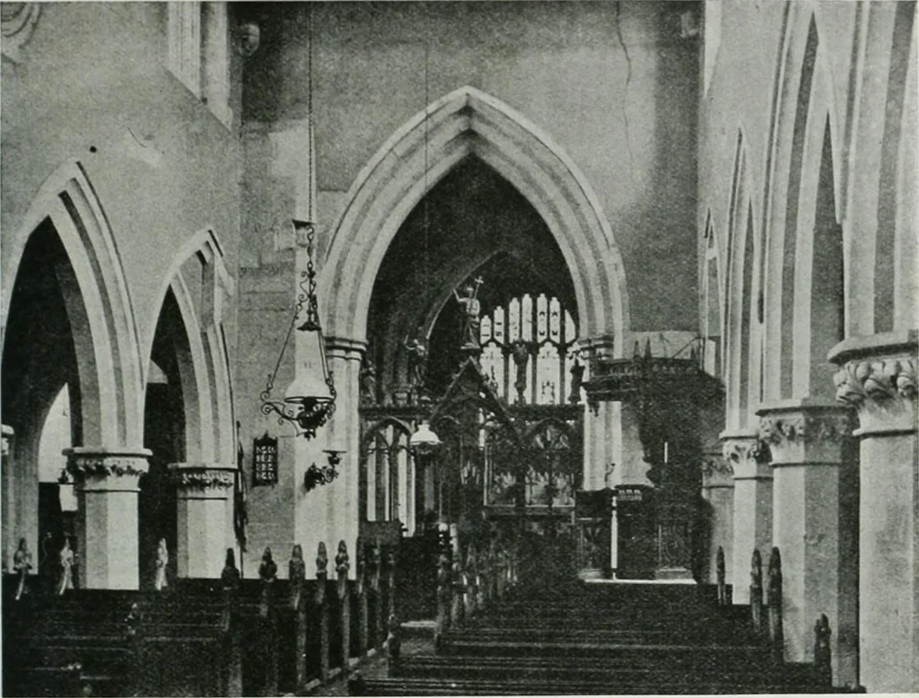 An illustration from A guide to English Gothic architecture, illustrated by numerous drawings and photographs, 1922, leaf 117