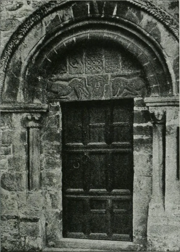 An illustration from A guide to English Gothic architecture, illustrated by numerous drawings and photographs, 1922, leaf 135