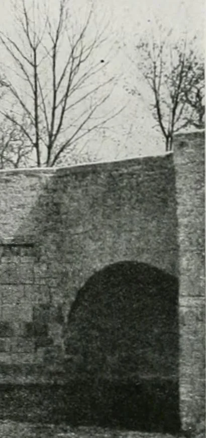 An illustration from A guide to English Gothic architecture, illustrated by numerous drawings and photographs, 1922, leaf 241