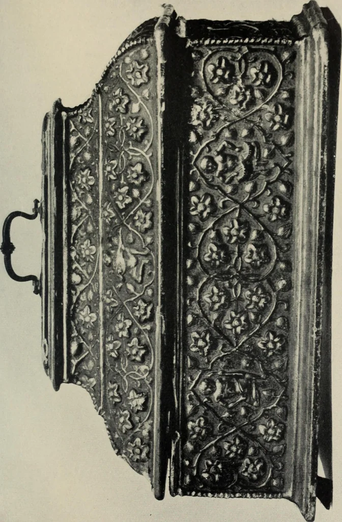 An illustration from A guide to the Mediaeval Room and to the specimens of mediaeval and later times in the gold ornament room : with fourteen plates and a hundred and ninety-four illustrations, 1907, leaf 180