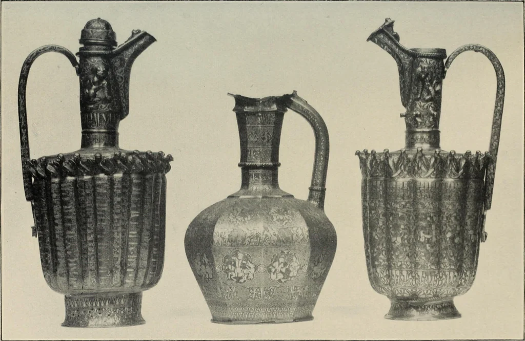 An illustration from A guide to the Mediaeval Room and to the specimens of mediaeval and later times in the gold ornament room : with fourteen plates and a hundred and ninety-four illustrations, 1907, leaf 266