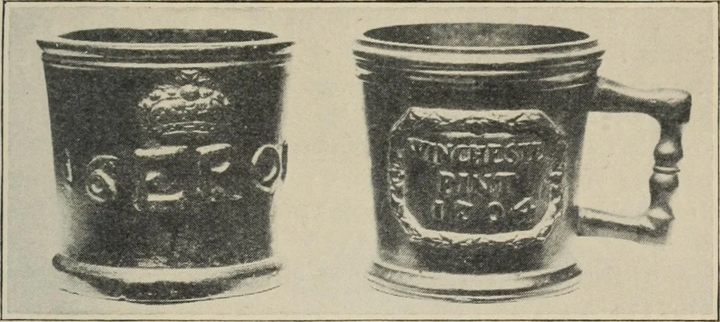 An illustration from A guide to the Mediaeval Room and to the specimens of mediaeval and later times in the gold ornament room : with fourteen plates and a hundred and ninety-four illustrations, 1907, leaf 30