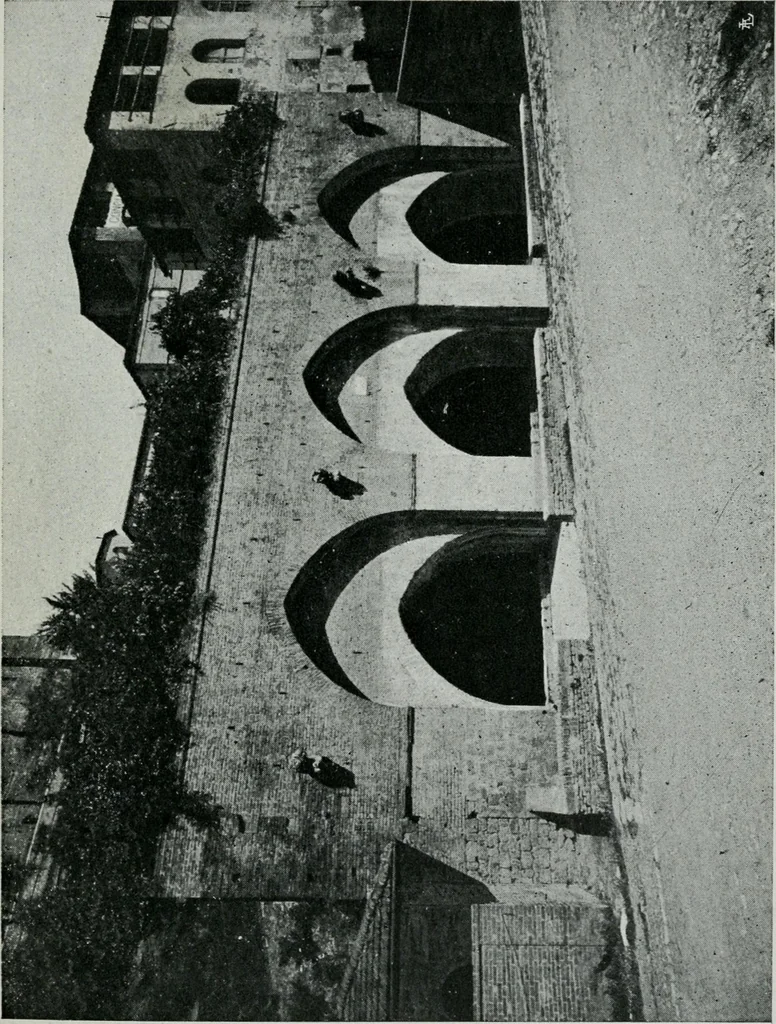 An illustration from Guide to Siena : history and art, 1905, leaf 116