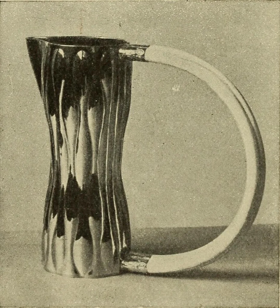 An illustration from Guter und schlechter Geschmack im Kunstgewerbe, 1912, leaf 284