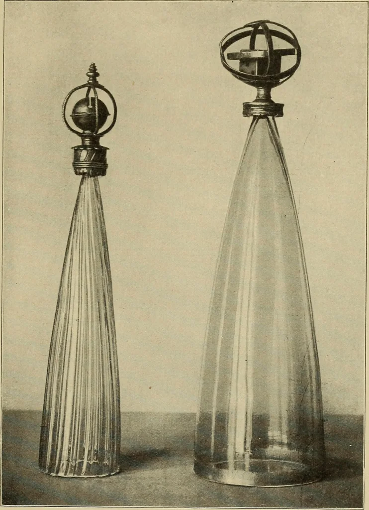 An illustration from Guter und schlechter Geschmack im Kunstgewerbe, 1912, leaf 38