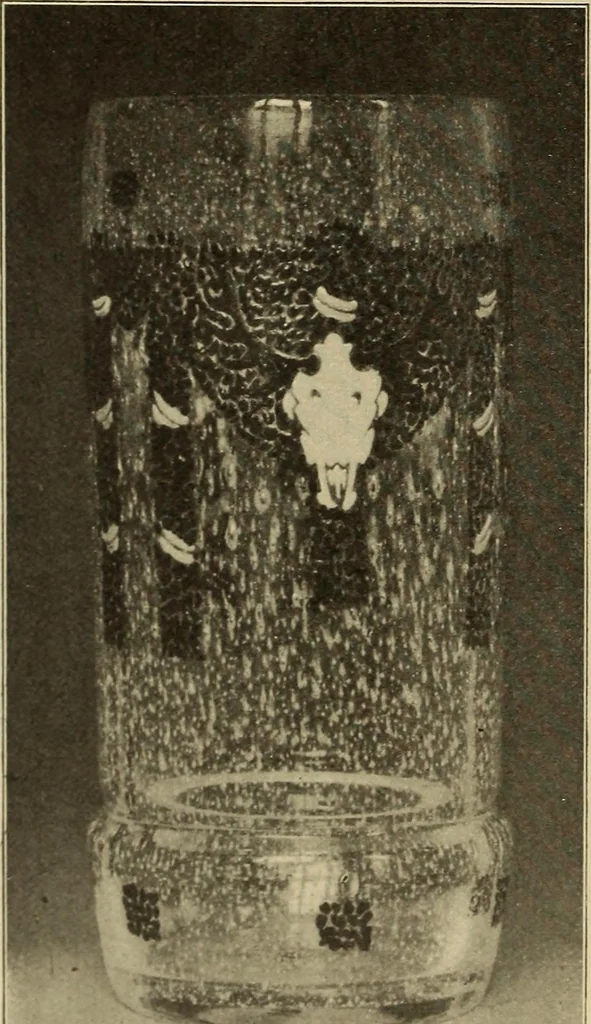 An illustration from Guter und schlechter Geschmack im Kunstgewerbe, 1912, leaf 39