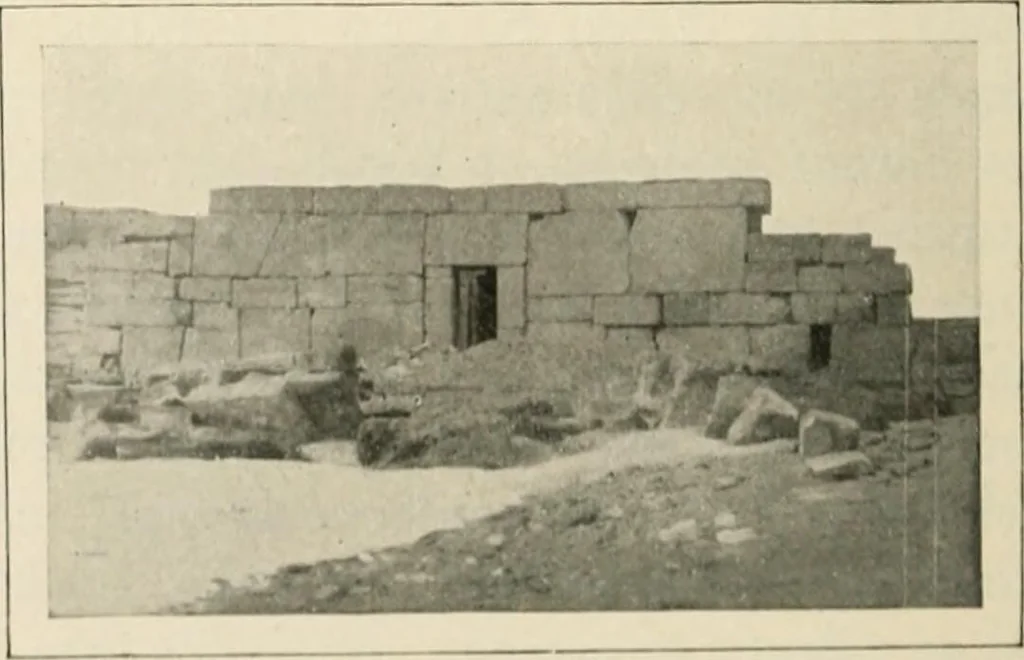 An illustration from Égypte, 1912, leaf 115