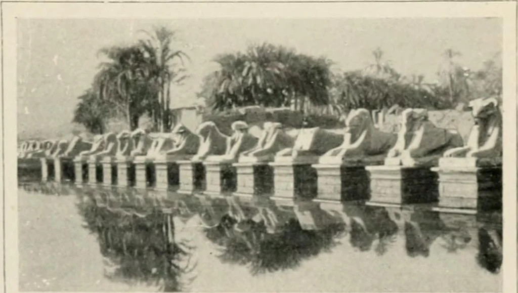 An illustration from Égypte, 1912, leaf 152