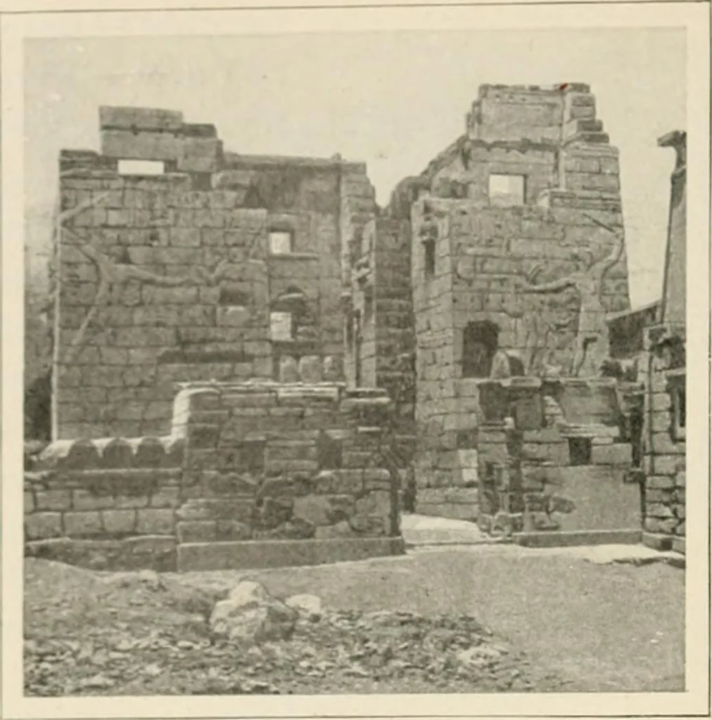 An illustration from Égypte, 1912, leaf 167