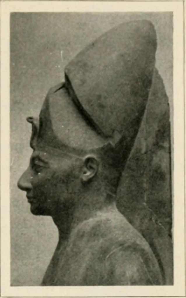 An illustration from Égypte, 1912, leaf 184