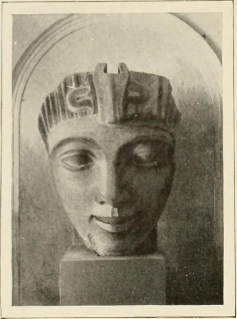 An illustration from Égypte, 1912, leaf 211