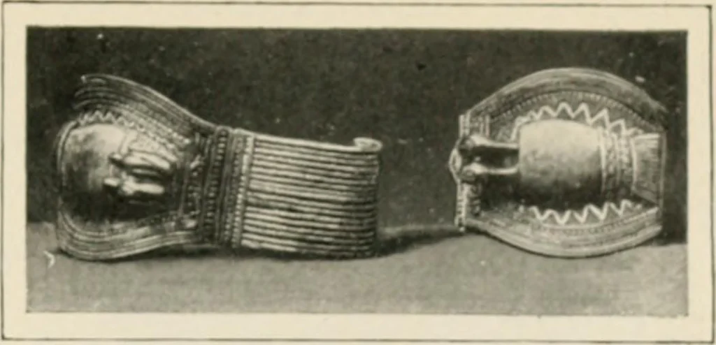 An illustration from Égypte, 1912, leaf 232
