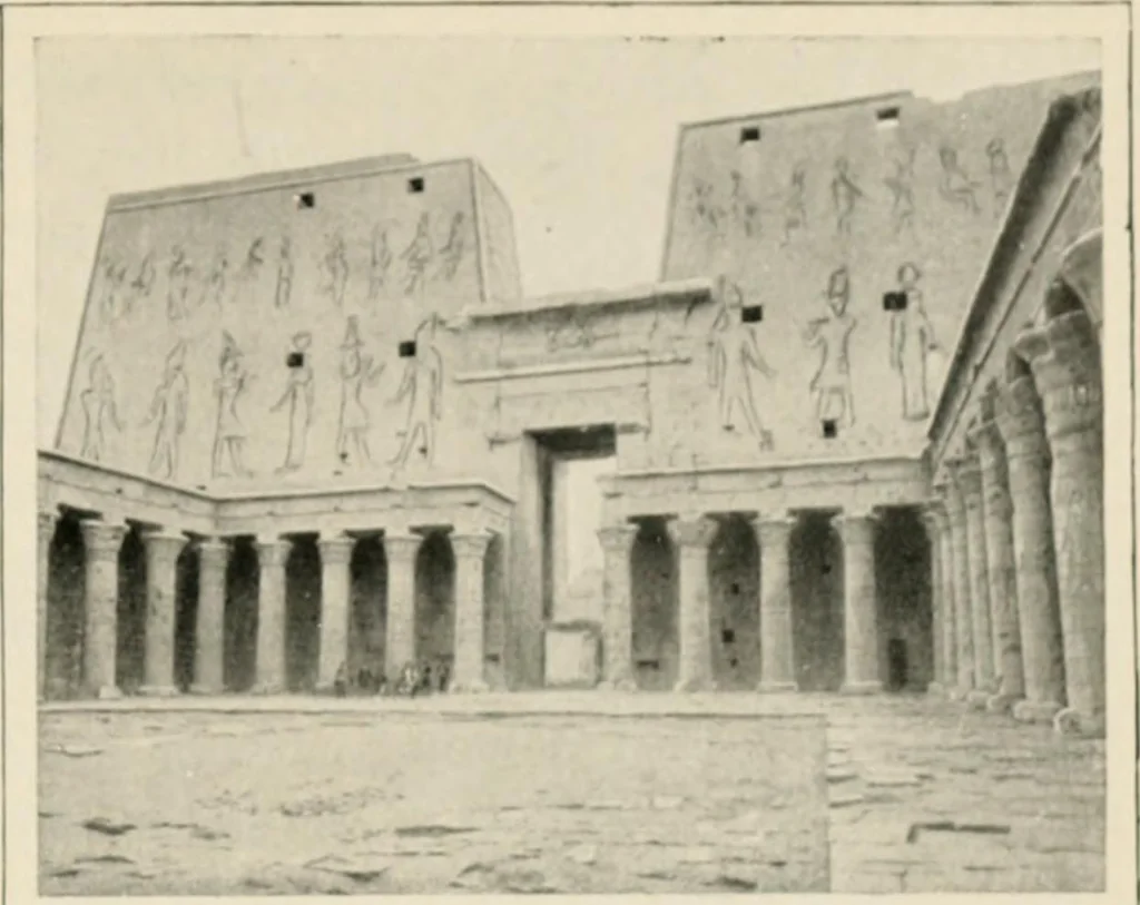 An illustration from Égypte, 1912, leaf 240