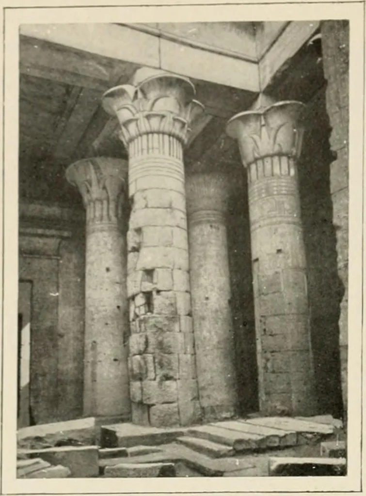 An illustration from Égypte, 1912, leaf 251
