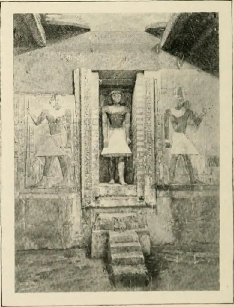 An illustration from Égypte, 1912, leaf 51