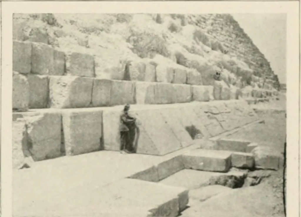 An illustration from Égypte, 1912, leaf 60