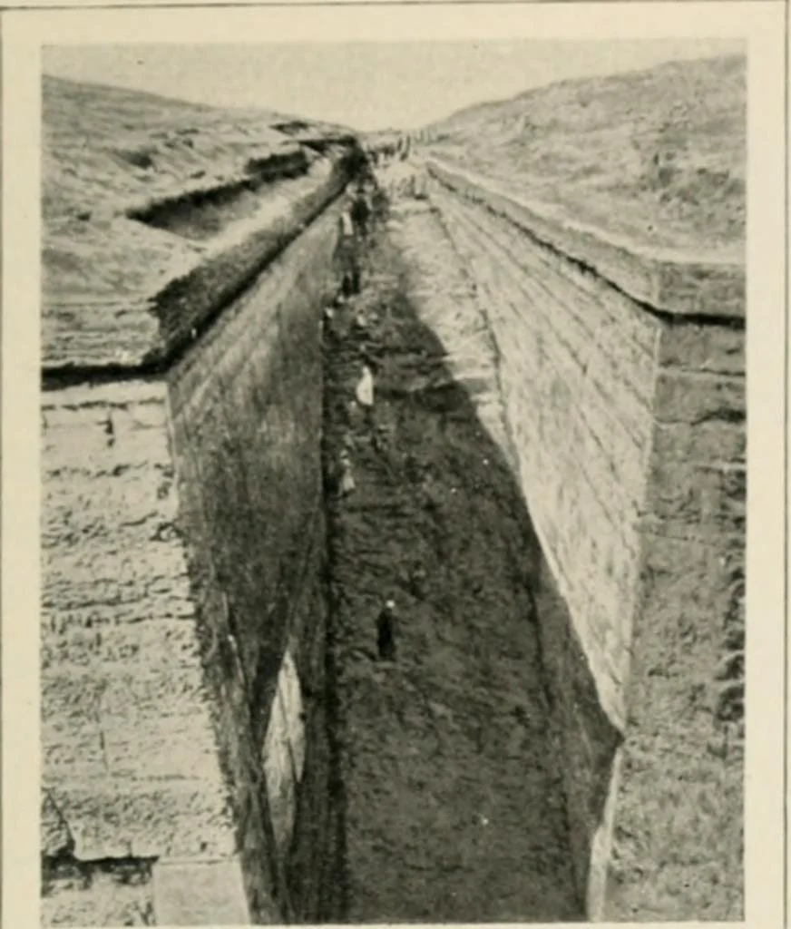An illustration from Égypte, 1912, leaf 62