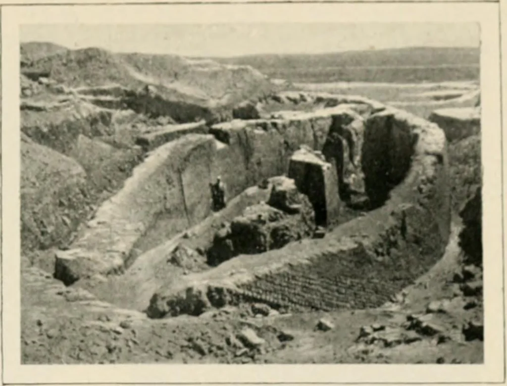 An illustration from Égypte, 1912, leaf 66