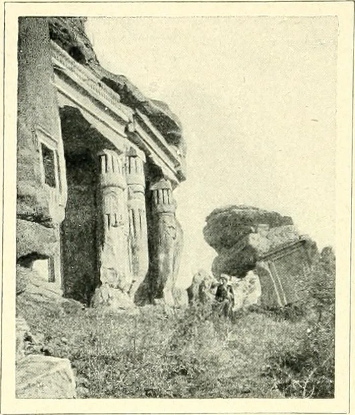 An illustration from Égypte, 1911, leaf 156