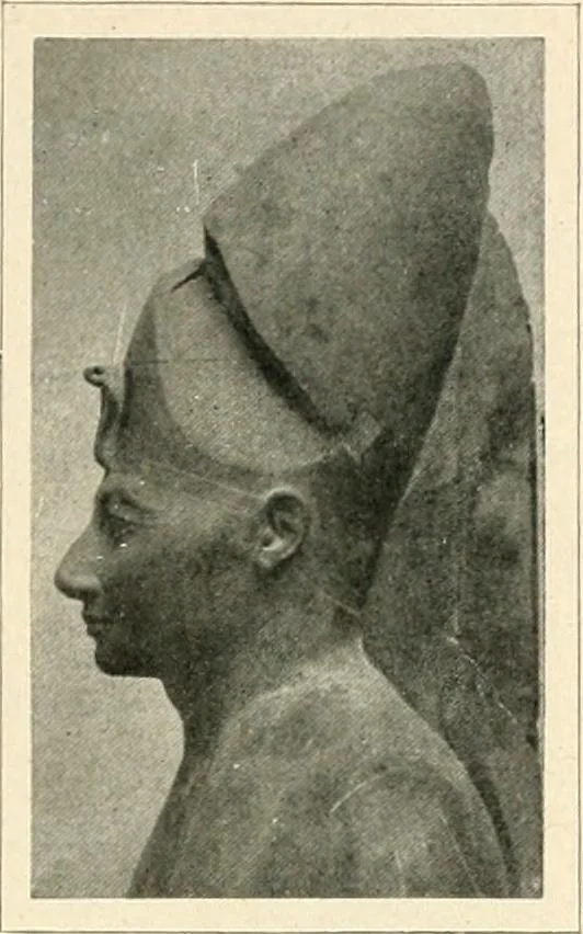 An illustration from Égypte, 1911, leaf 185