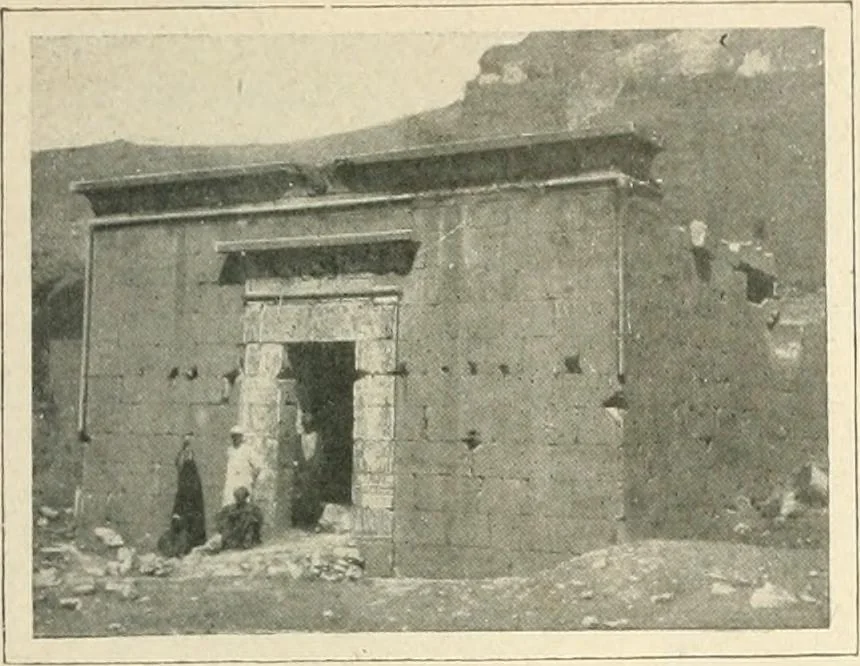 An illustration from Égypte, 1911, leaf 245
