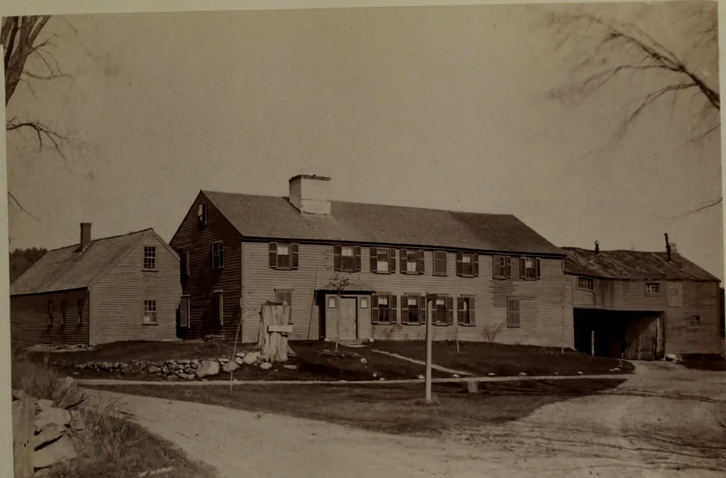 An illustration from Halliday's collection of photographs of colonial and provincial houses, 1628-1775, 1894, leaf 48