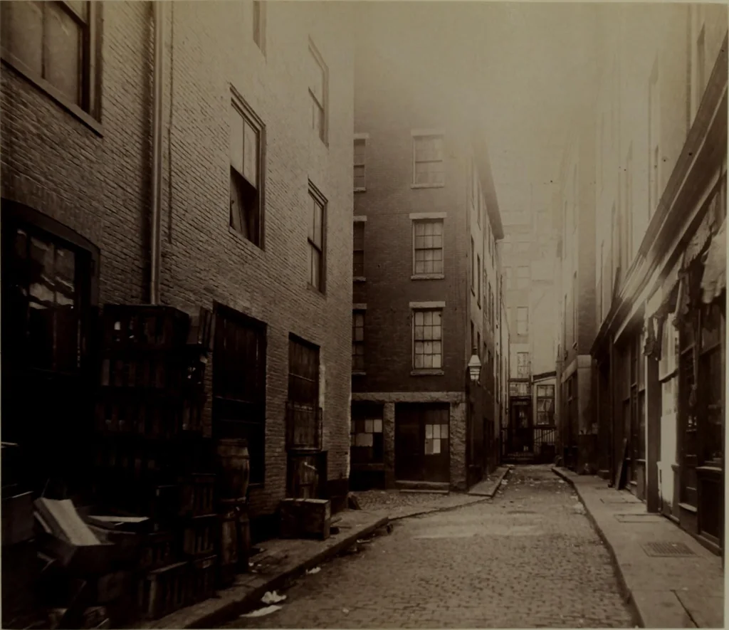 An illustration from Halliday's collection of photographs of colonial and provincial houses, 1628-1775, 1894, leaf 60