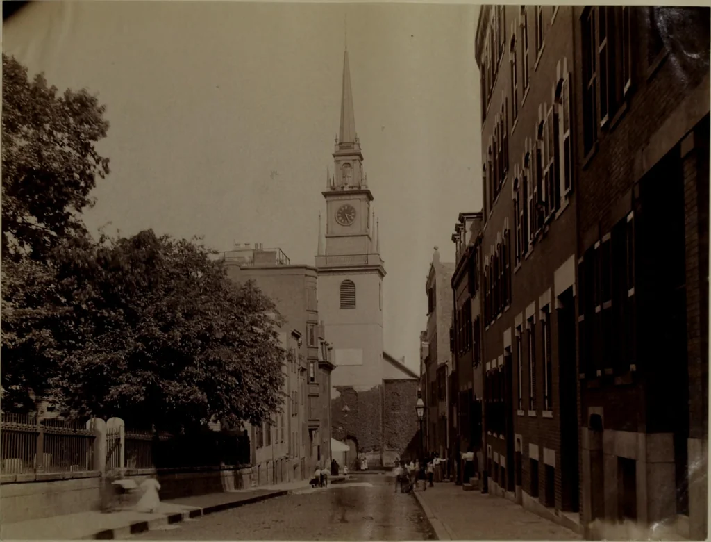 An illustration from Halliday's collection of photographs of colonial and provincial houses, 1628-1775, 1894, leaf 80