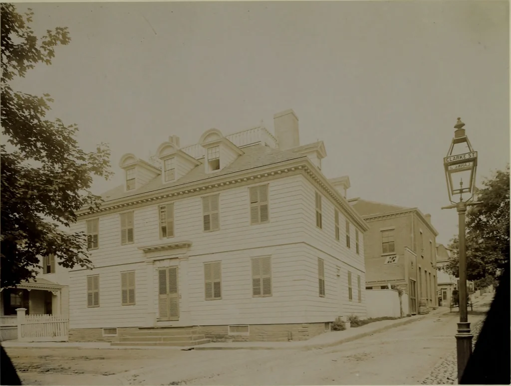 An illustration from Halliday's collection of photographs of colonial and provincial houses, 1628-1775, 1894, leaf 116