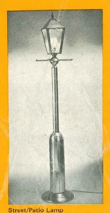 An illustration from Hammacher Schlemmer Housewares 1971, 1971, leaf 32
