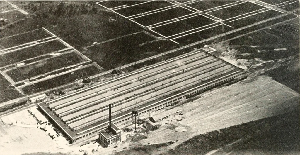 An illustration from Handbook for architects and builders, 1898, leaf 123