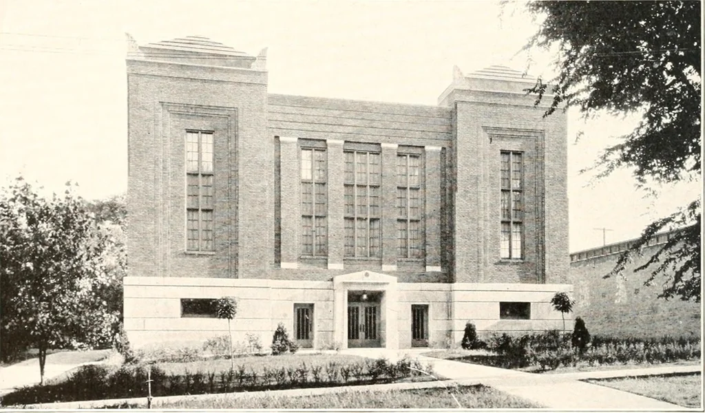 An illustration from Handbook for architects and builders, 1898, leaf 317