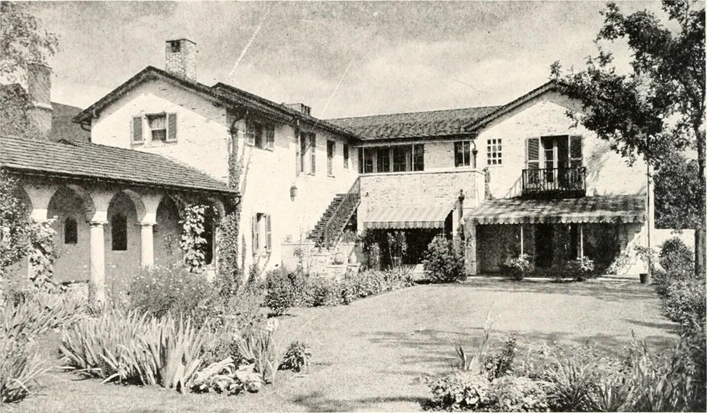 An illustration from Handbook for architects and builders, 1898, leaf 302