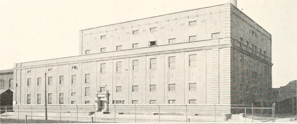 An illustration from Handbook for architects and builders, 1898, leaf 320