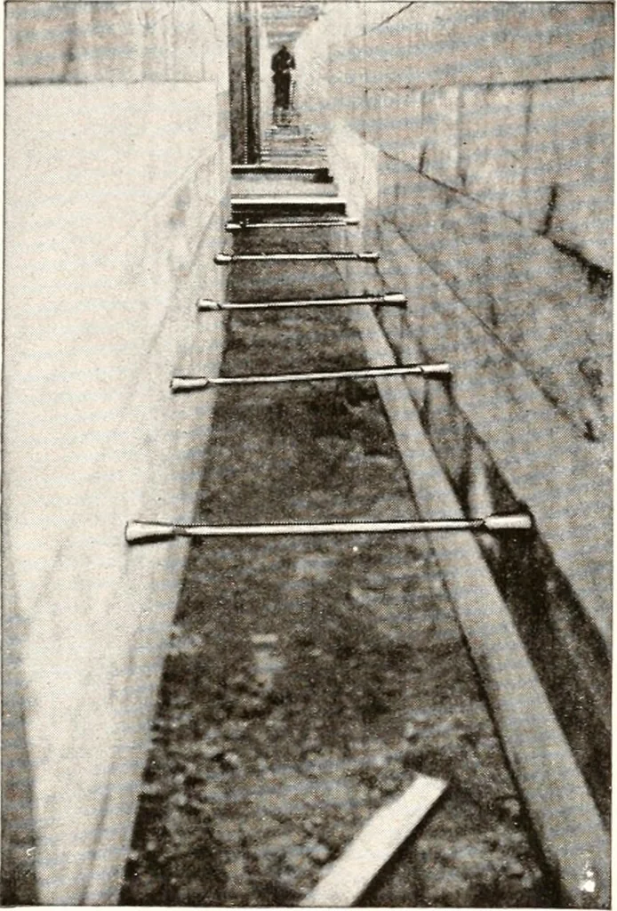 An illustration from Handbook for architects and builders, 1898, leaf 470